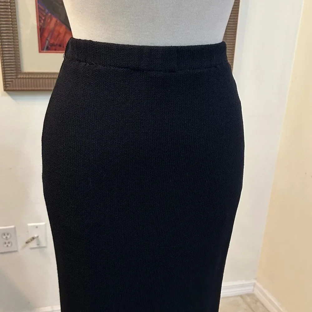 St. John Collection Black Santana Knit Long Skirt w/ Side Slit Size 10 - Picture 6 of 10